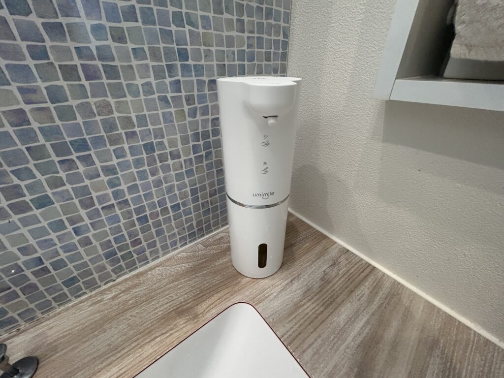 泡だて自動デイスペンサー